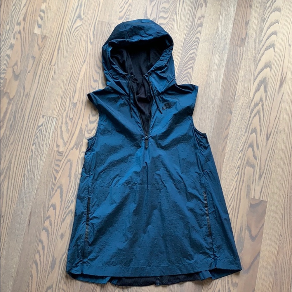 Nike Sportswear Vest
